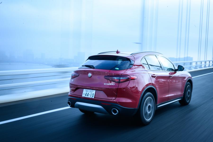  Alfa Romeo Stelvio (949) 2018 года  (JP) (фото 22 из 32)